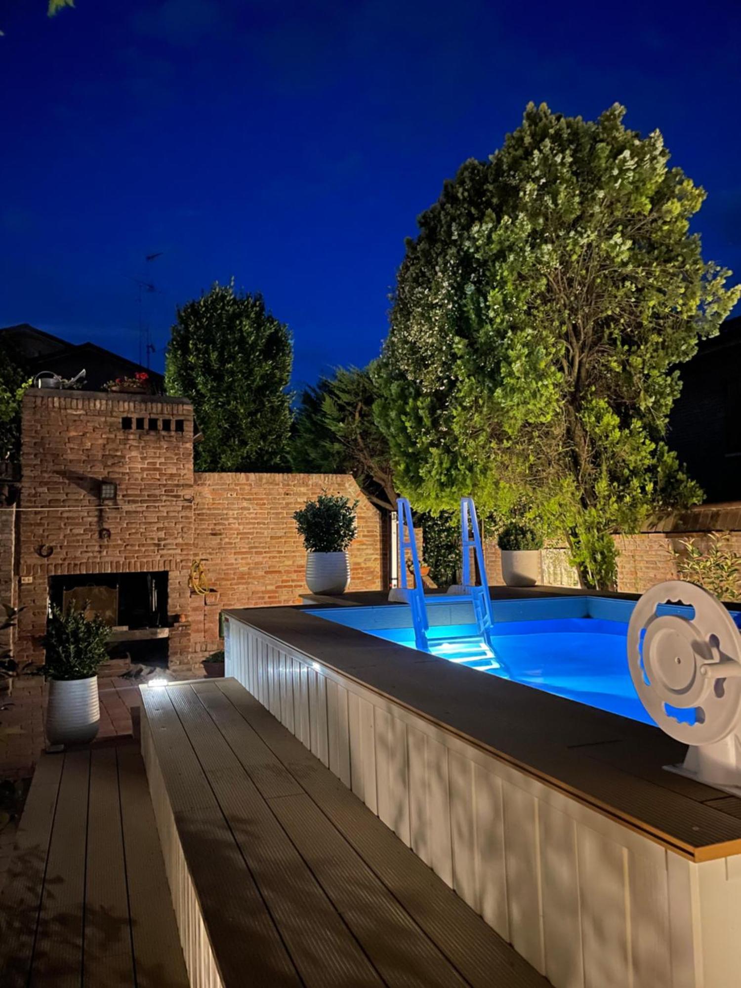 Casa Matilde Piano Terra 100Mq Con Parking E Piscina Appartement Ferrara Buitenkant foto