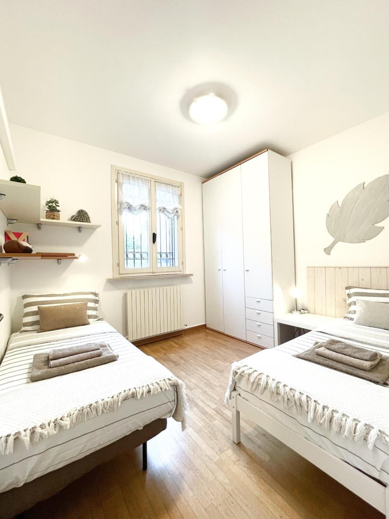 Casa Matilde Piano Terra 100Mq Con Parking E Piscina Appartement Ferrara Buitenkant foto